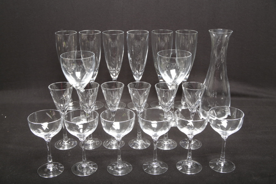 Kosta Boda "Cháteau", glasservis