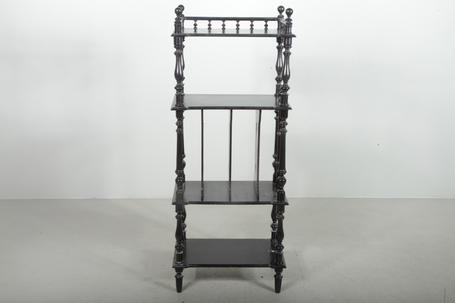 Etiennehylla, 1920/1930-tal