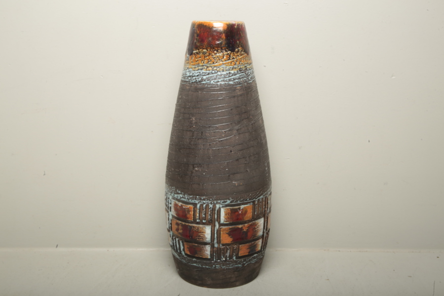 Golvvas, 'Tillgman keramik'