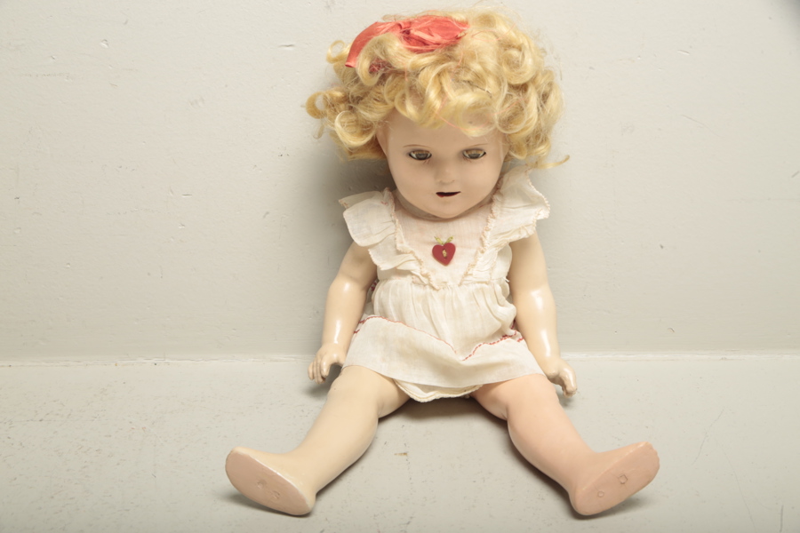 Porslinsdocka, "Shirley Temple" N:o 13