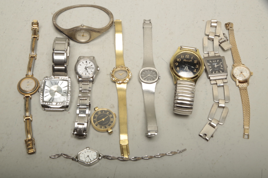 Armbandsklockor, parti diverse