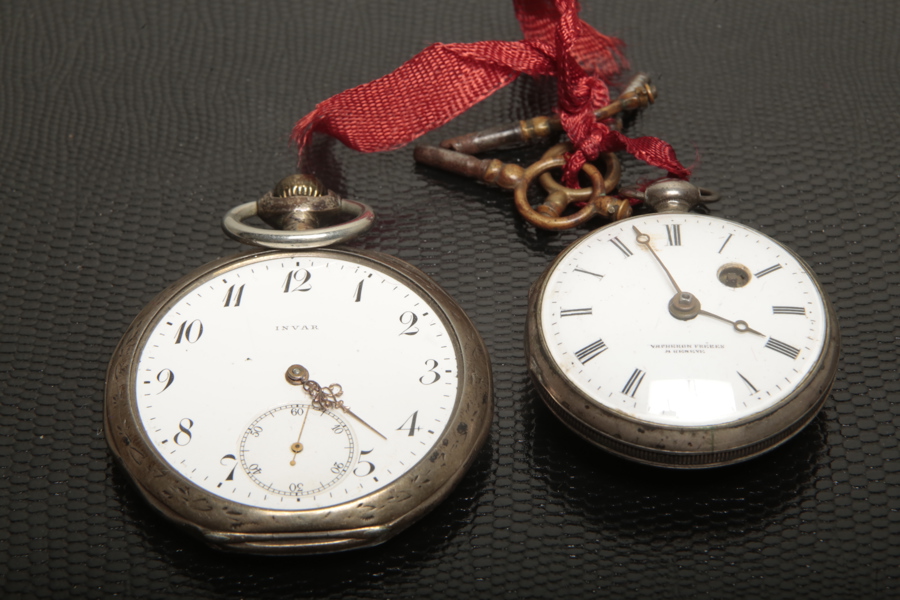 Fickur, 2st i silver