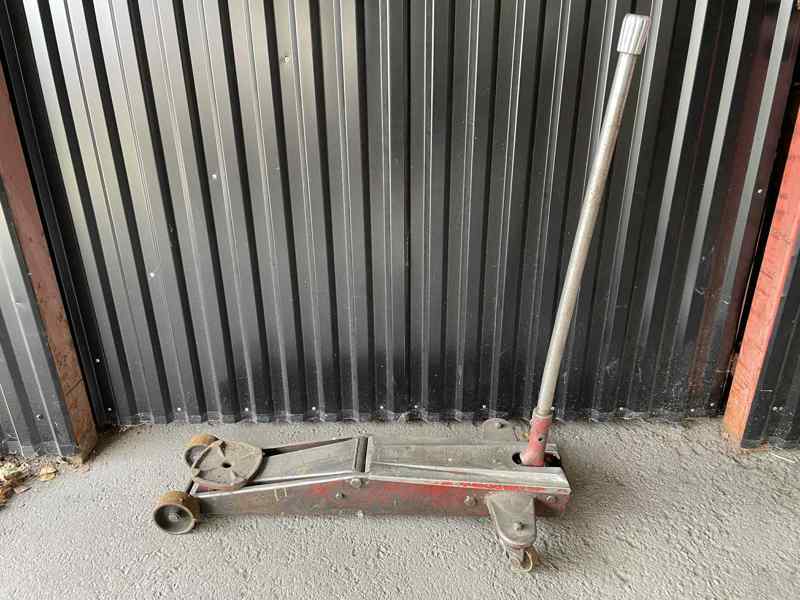 Garagedomkraft 1.5ton