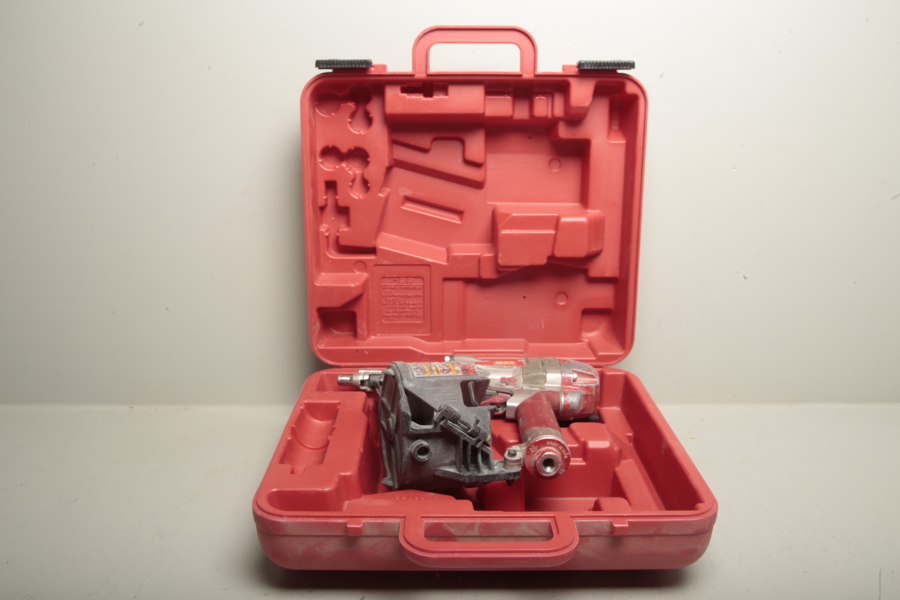 Spikpistol, "Max HN65"