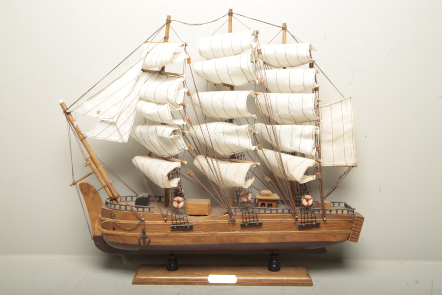 Modellskepp, "Fullriggare" modern 