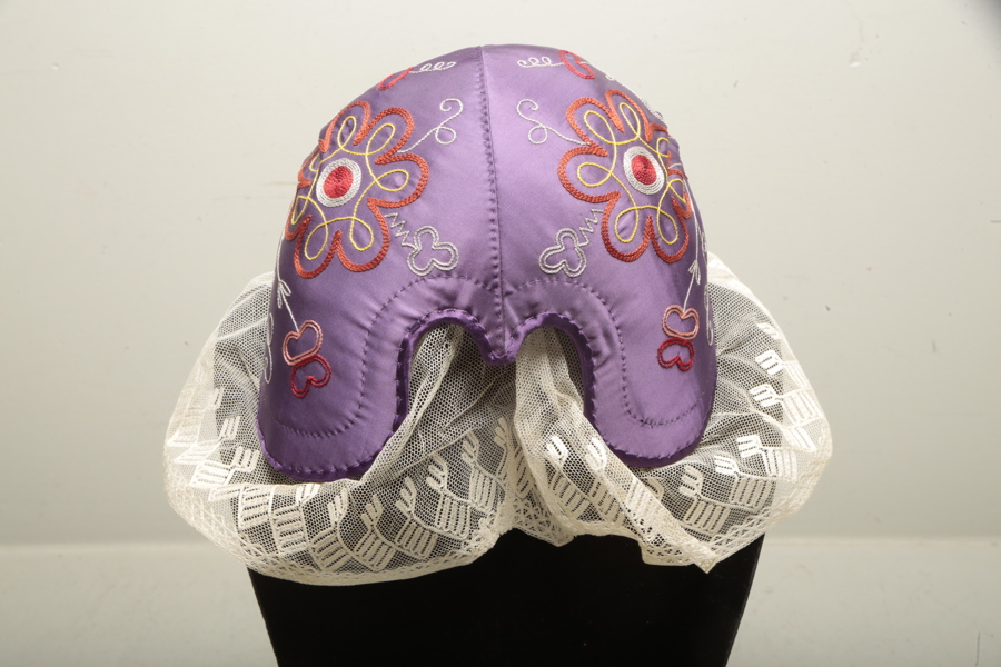 Hätta, hembygdsdräkt 1800/1900-tal