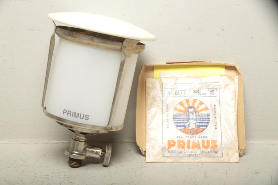 Gasollampa, "Primus"