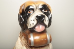 Golvfigurin, gips, "Sankt Benards hund"
