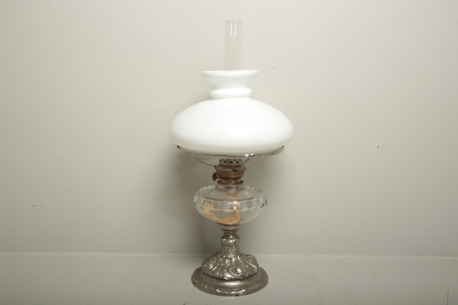 Bordsoljelampa, 1900-talets första hälft. 