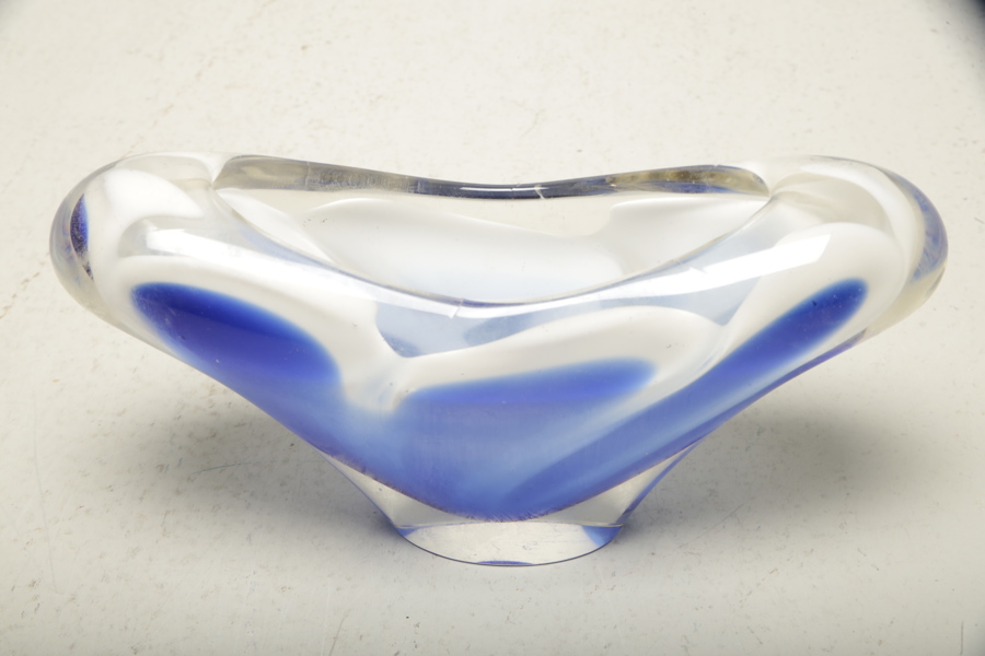 Flygsfors skål "Coquille", Deisgn: Paul Kedelv 