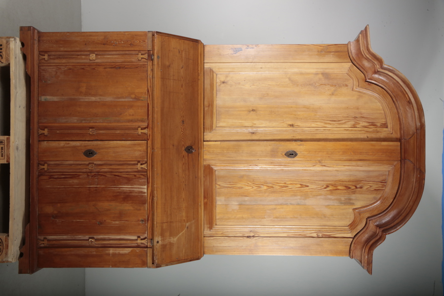 Snedklaffskåp, Rokoko-stil, 1700/1800-tal 