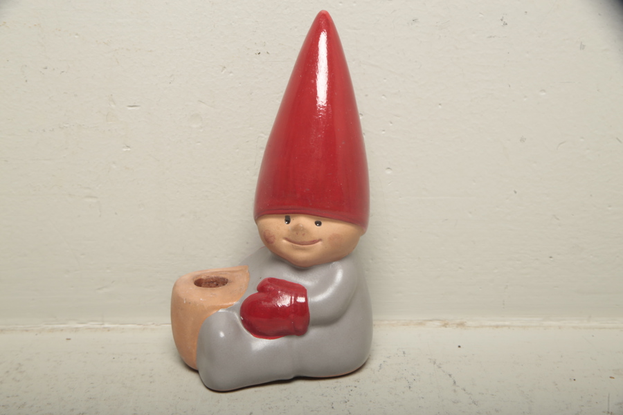 Lisa Larsson, Figurin "Tomte med ljushållare" 