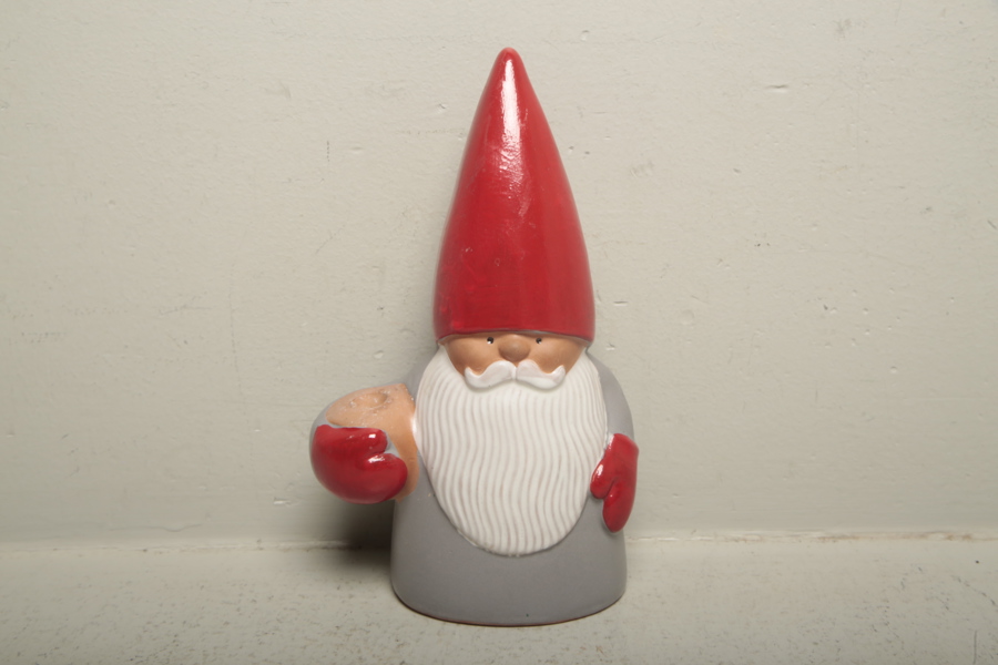 Lisa Larsson, Figurin "Tomte med ljushållare"