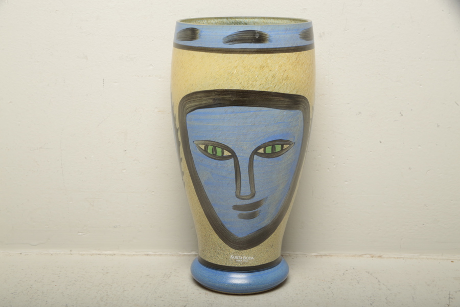 Ulrika Hydman Vallien, Vas 