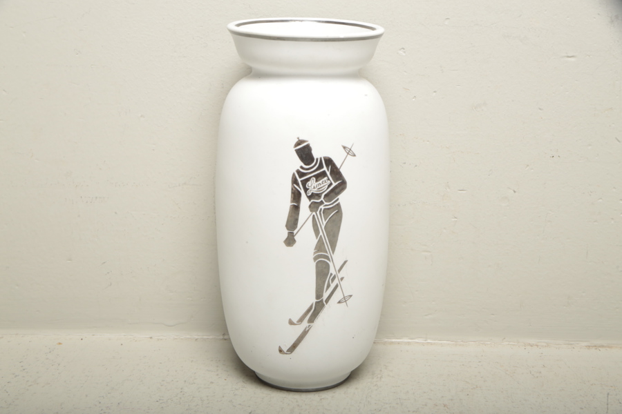 Stig Lindberg, Gustavsberg vas "Grazia", N:o 215/BS