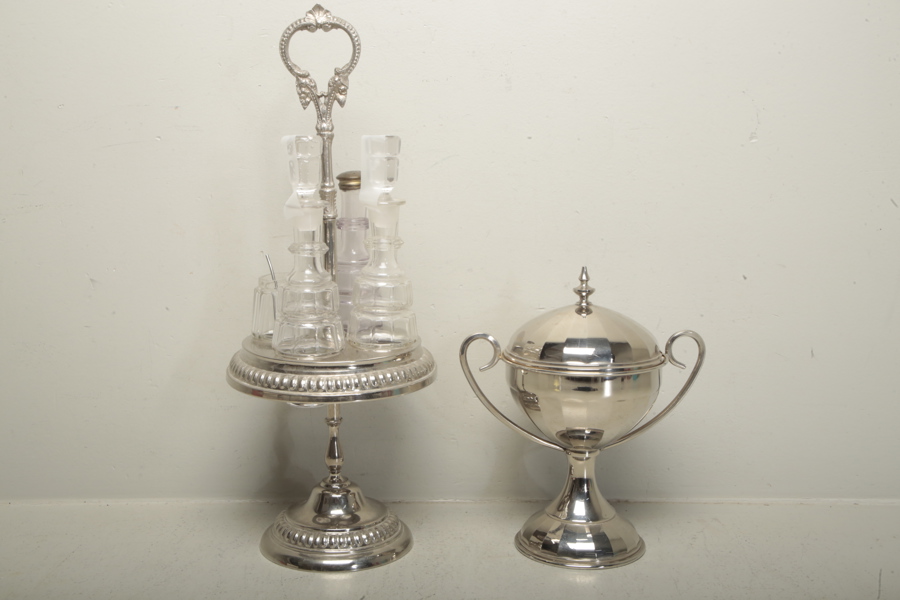 Bordsuppsats i metall & Skål