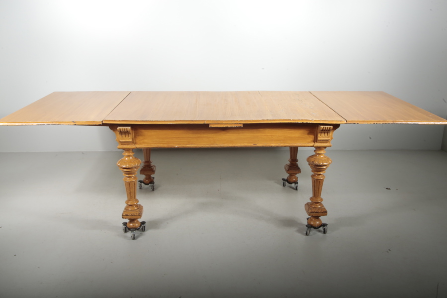 Salongsbord, 1900-tal 