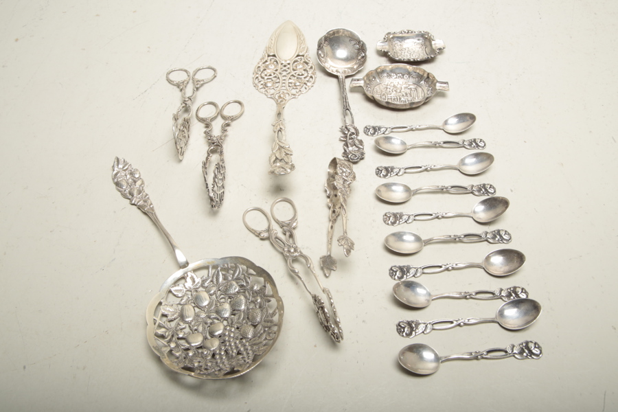 Silver, diverse, 19-delar 