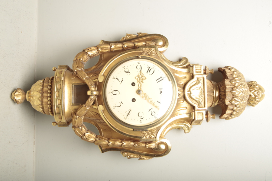 Väggur s.k. Guldpendyl, 1900-tal, Gustaviansk-stil 