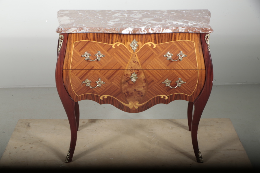 Byrå, 1900-tal, Rokoko-stil 