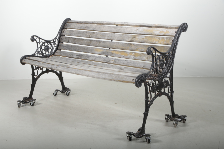 Trädgårdssoffa, Modern 