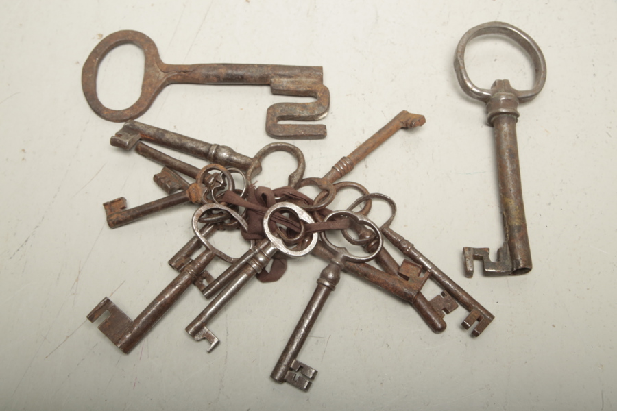 Nycklar i parti, 1800/1900-tal