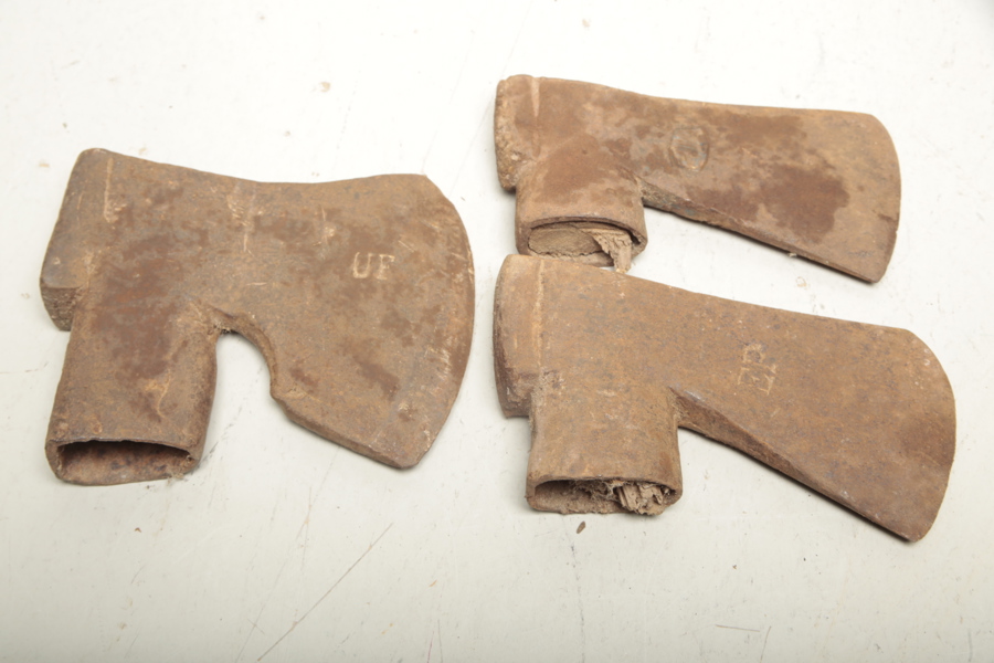 Yxor- 3st, Bl.a. Urafors Järnbruk