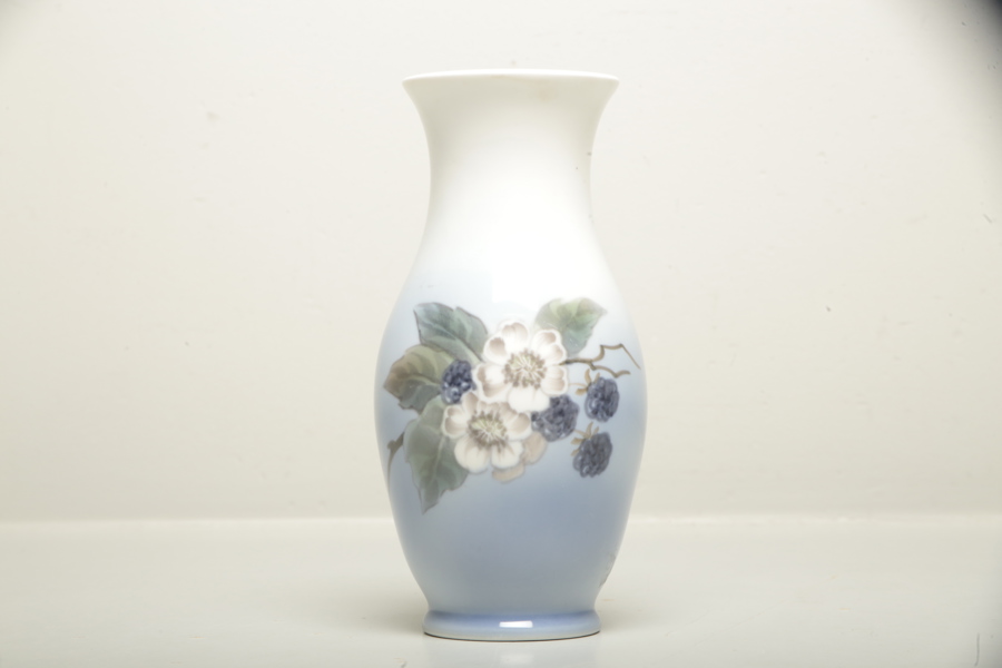 Royal Copenhagen, Vas, N:o 288-2289