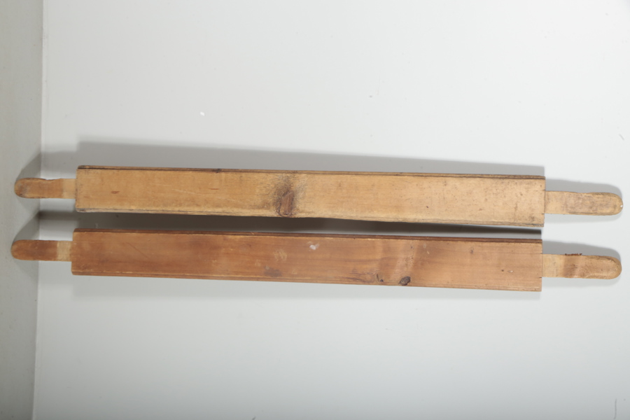 Bommar till bockbord, 1800-tal, Allmoge