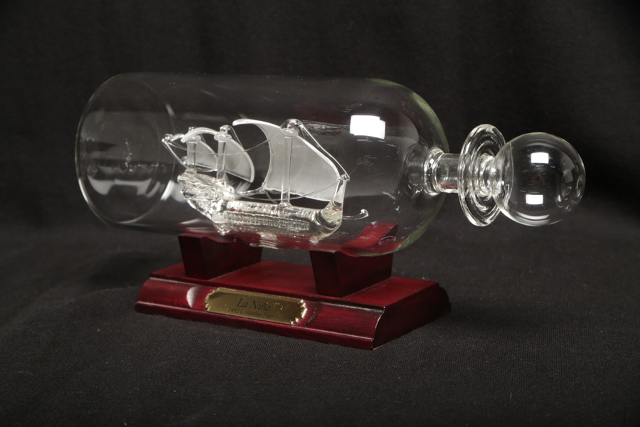 Konstglasskepp i karaff, Kopia: La Niná