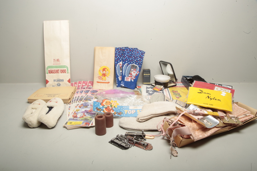 Kuriosa, parti diverse julsaker & textiler m.m.