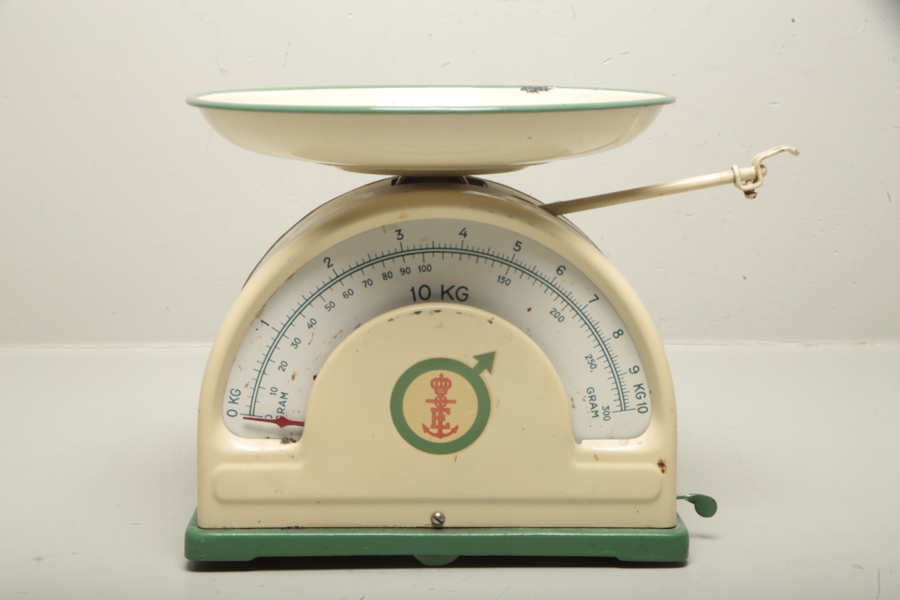 Hushållsvåg- Kockum Emalj 