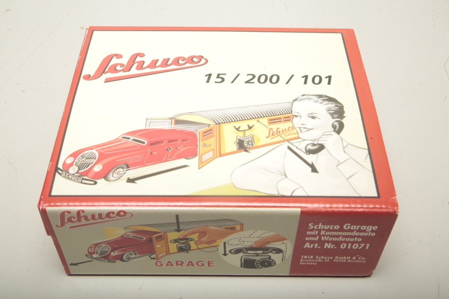 Schuco- Garage & Bilar