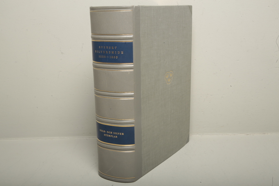 Bok, "Svensk Silversmide 1520-1850- Guld & Silverstämplar"