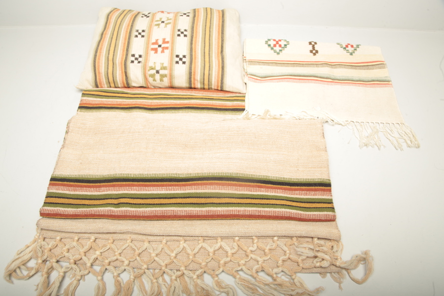 Textiler- 1-par Draperier, duk & kudde