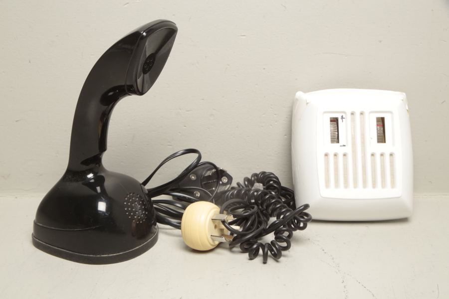 Kobra telefon med tillhörande dosa, 2000-tal