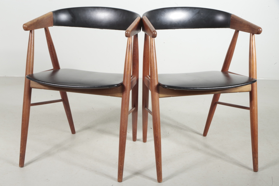 Aksel Bender/ Ejnar Larsen, 1-par Karmstolar i teak, 1950/1960-tal
