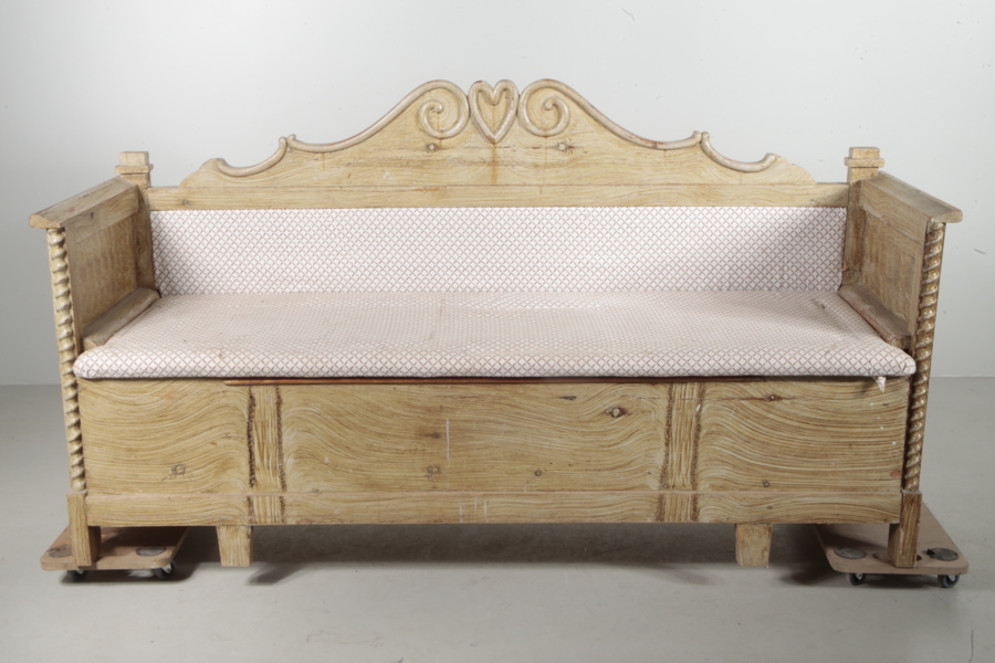 Soffa, 1800-taltes mitt, Allmoge 