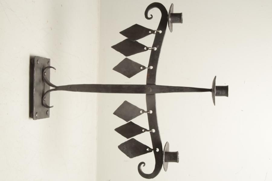 Smidesljusstake, 1900-tal 