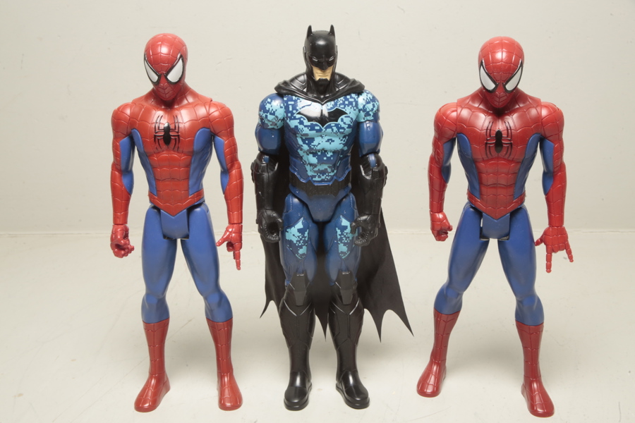 Leksaker- 2st Spiderman & 1st Batman 