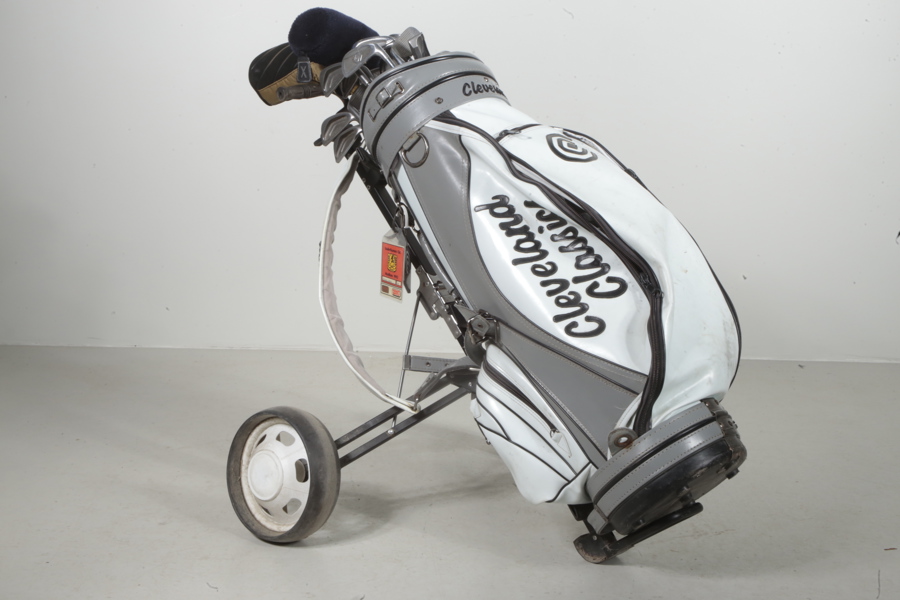 Golf-set, Diverse klubbor & Väska på vagn- "Clevelana"