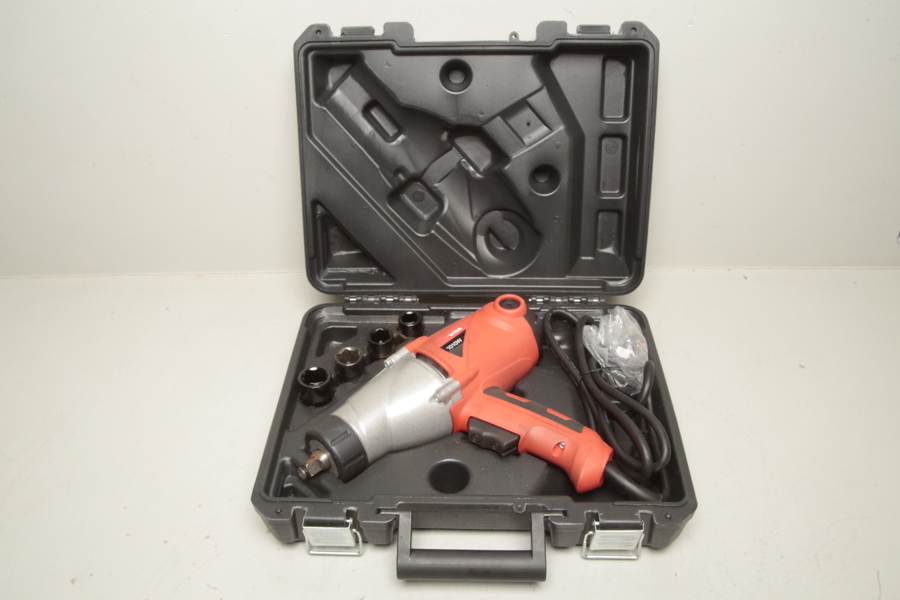 Mutterdragare- Car Wise