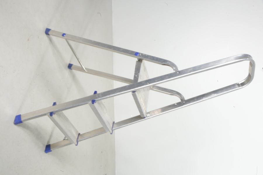 Lättmetallstege- Wibe 2000