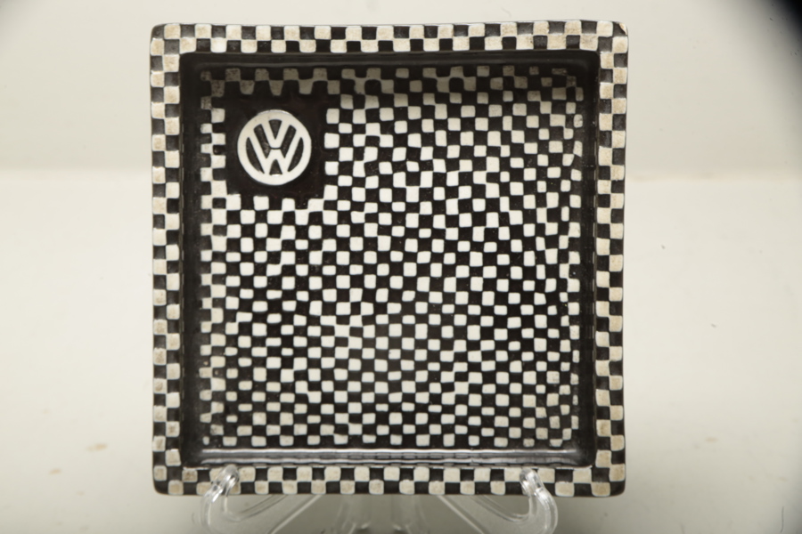 Stig Lindberg- Gustavsberg, Fat "Domino", Märkt: Volkswagen 