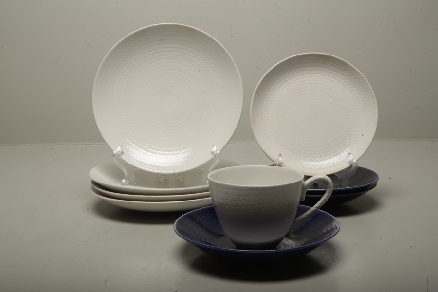 Rörstrand- "Blå Eld" Servisdelar, Design: Hertha Bengtsson 