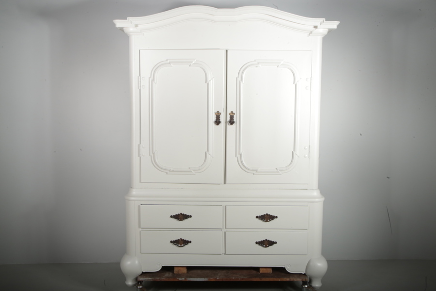 Skåp, Rokoko-stil, 1900-talets första hälft