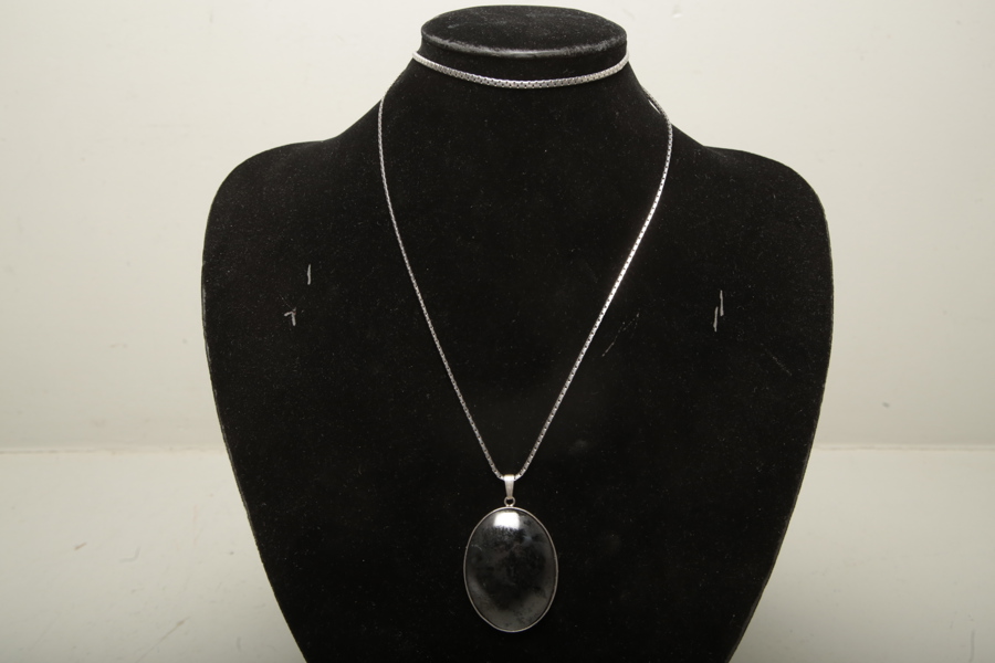 Halsband med medaljong- Sterling silver 