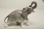 Figurin i porslin- "Elefant", 1900-tal, Tyskland 