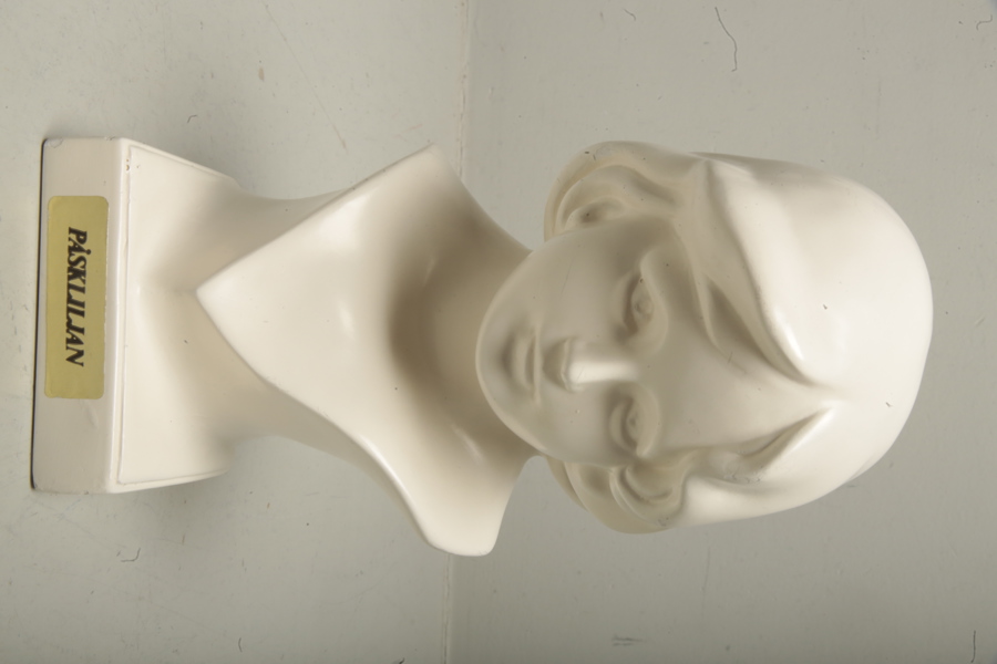 Figurin- "Påskliljan" 