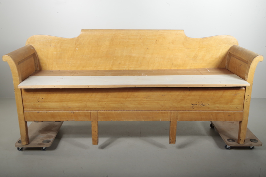 Soffa, Kronblom-stil, 1800/1900-tal